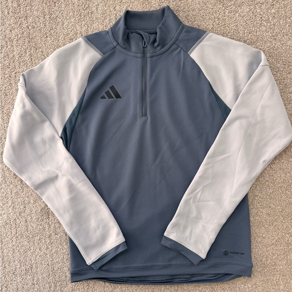 Adidas Trio 23 Gray 1/4 Zip Soccer Training Jacket Youth Size 11-12 Yrs Old